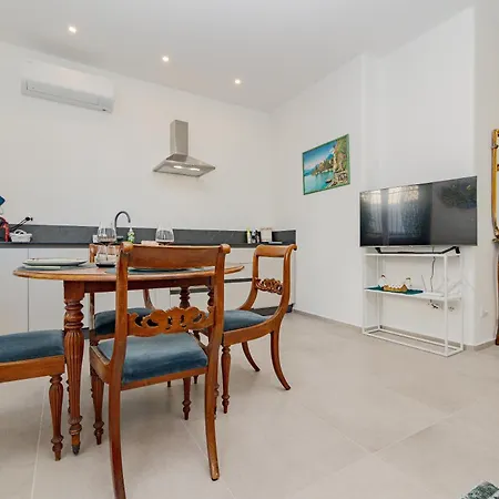 La Casa Di Gaia Apartment *